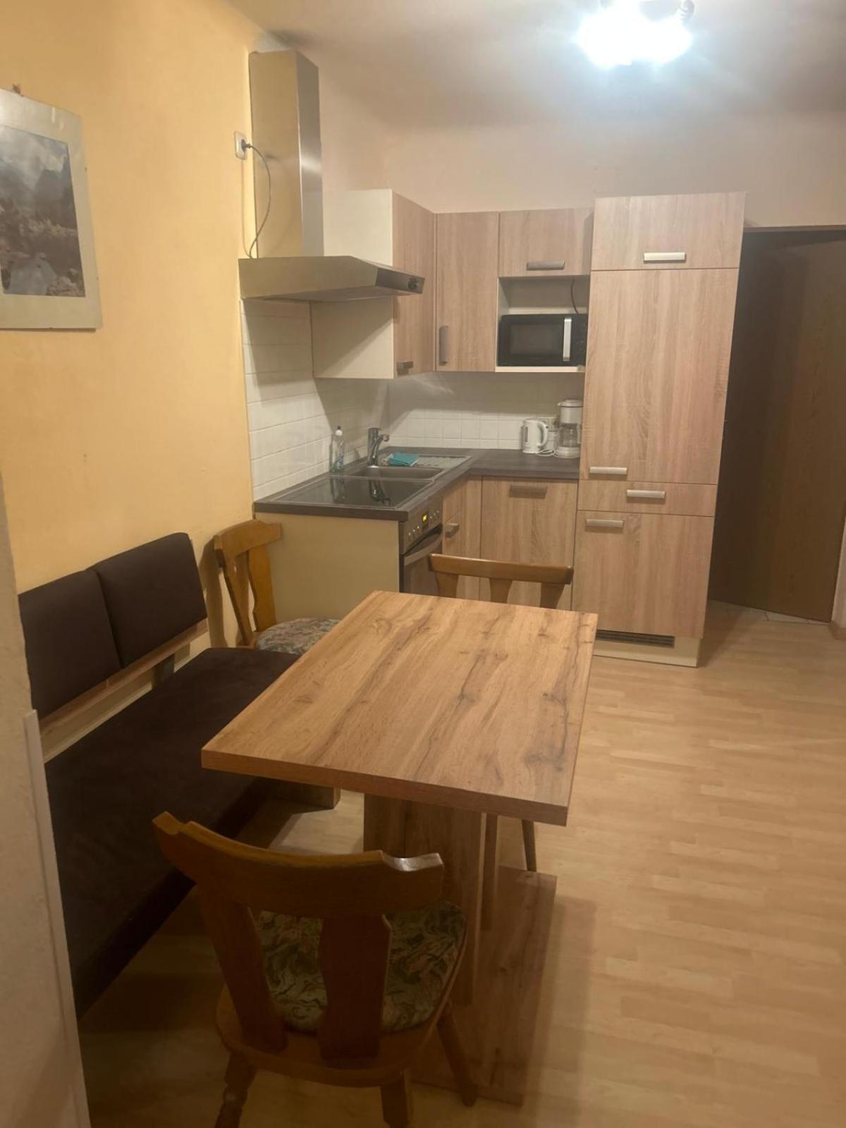 Gasthof Mit Seeterasse & Appartements Zur Landeroith Weyregg Exteriör bild