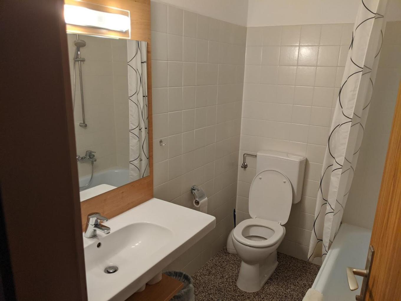 Gasthof Mit Seeterasse & Appartements Zur Landeroith Weyregg Exteriör bild